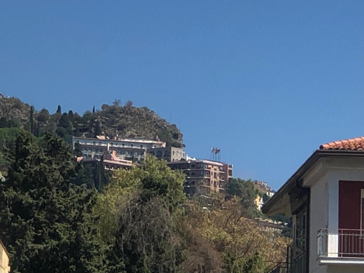 La Ginestra Hotel Giardini-Naxos Buitenkant foto