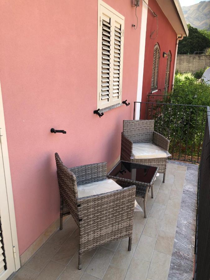 La Ginestra Hotel Giardini-Naxos Buitenkant foto